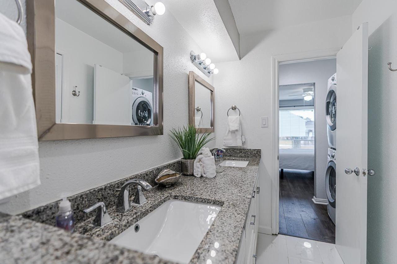 Hot Tub - Ocean Views - Steps To Private Beach - Quiet Location Galveston Eksteriør billede